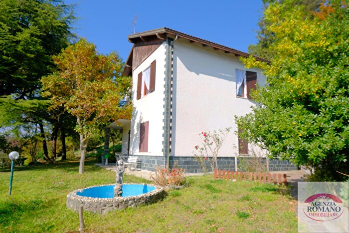 Casa con 10 locali in vendita in Località La Pineta, Pontinvrea