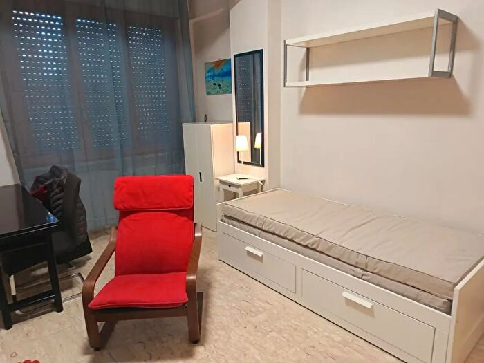 Appartamento monolocale in affitto in Prato