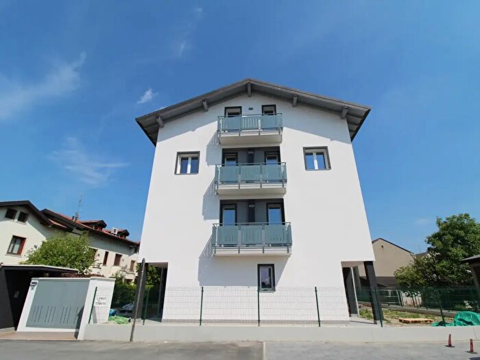 Case in Vendita e in Affitto - 2