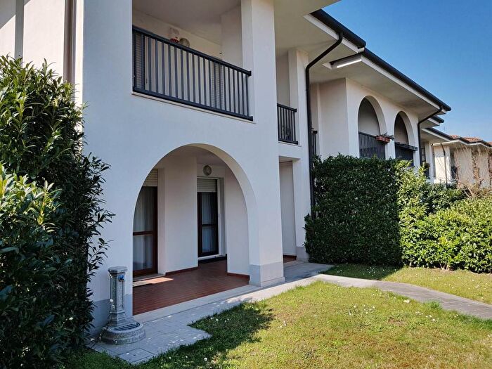 Casa con 5 locali in affitto in Via della Madonnetta, Viale Palmanova Baldasserie, Udine