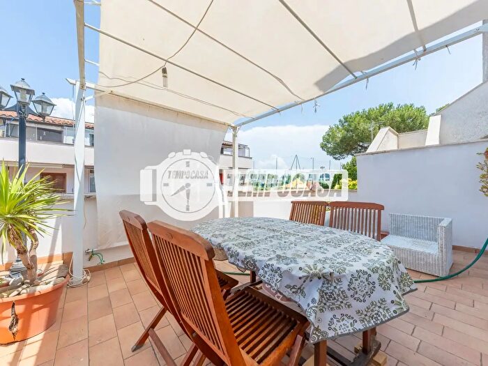 Appartamento bilocale in vendita in Via Cales, Cerveteri