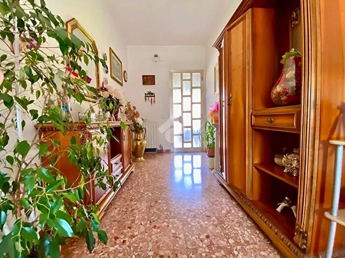 Appartamento con 5 locali in vendita in Via Monte Grappa, Caerano Di San Marco