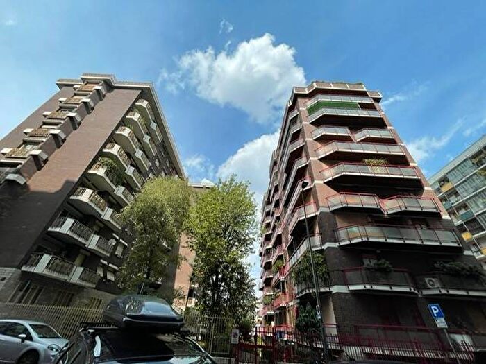 Appartamento bilocale in affitto in Via Adeodato Ressi, Maggiolina, Milano