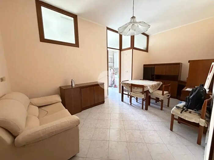 Appartamento bilocale in vendita in Via Casteldelfino, Torino