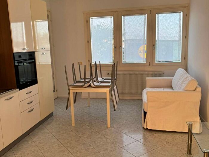 Appartamento bilocale in affitto in Via Vittorio Veneto, Centro, Thiene