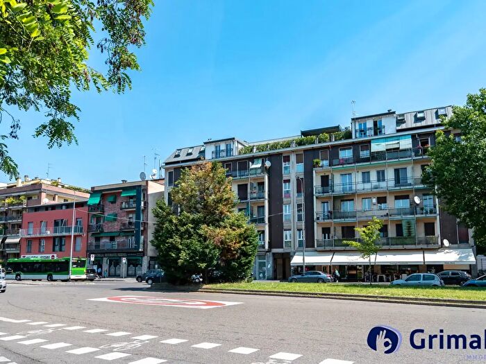 Appartamento bilocale in vendita in Via Novara, Milano
