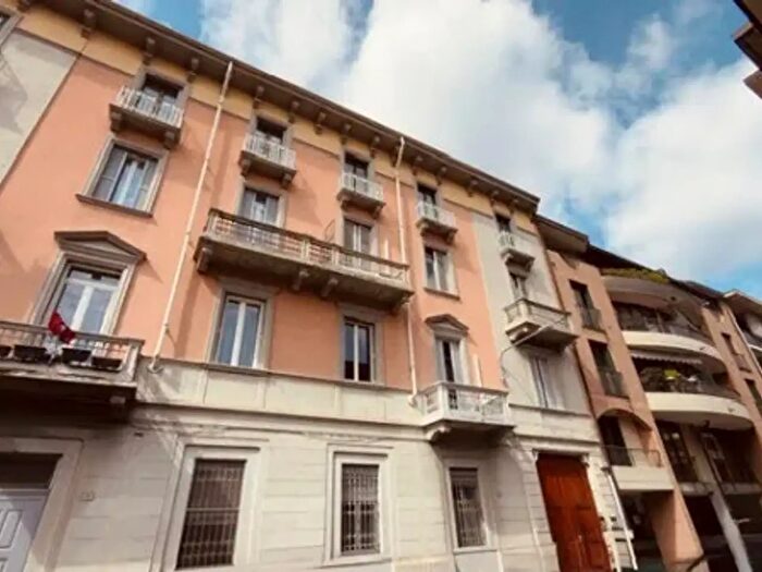 Appartamento quadrilocale in vendita in Via Nino Bixio, Busto Arsizio