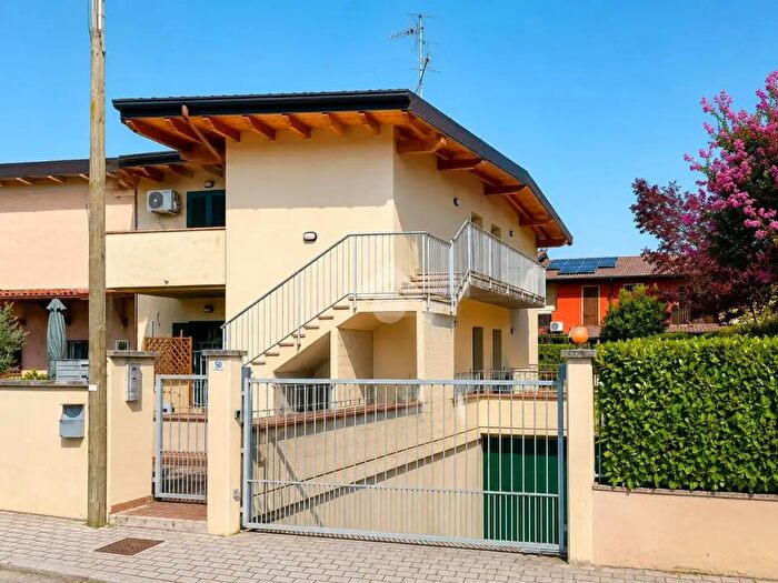 Appartamento bilocale in vendita in Traversa XX Quartiere La Famiglia, Brescia
