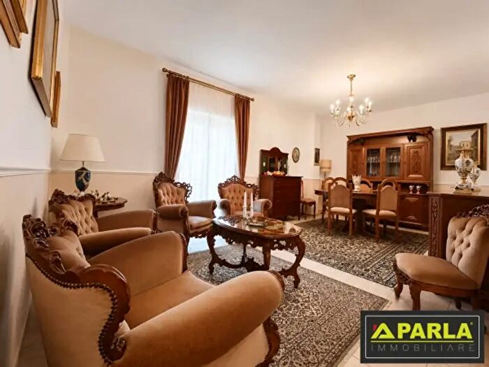 Appartamento con 5 locali in vendita in Via Ettore Majorana, Canicatti'