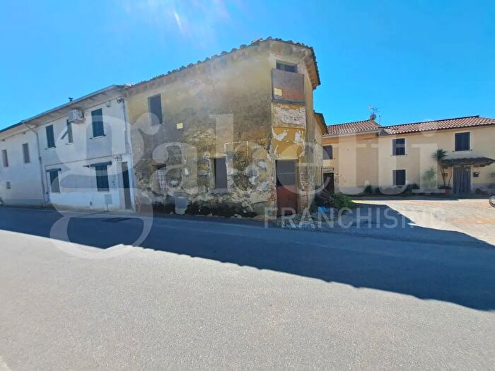 Casa in vendita in Santa Maria A Monte