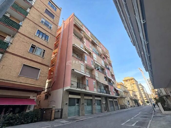 Appartamento quadrilocale in vendita in Via Simone Formentini, San Benedetto Del Tronto