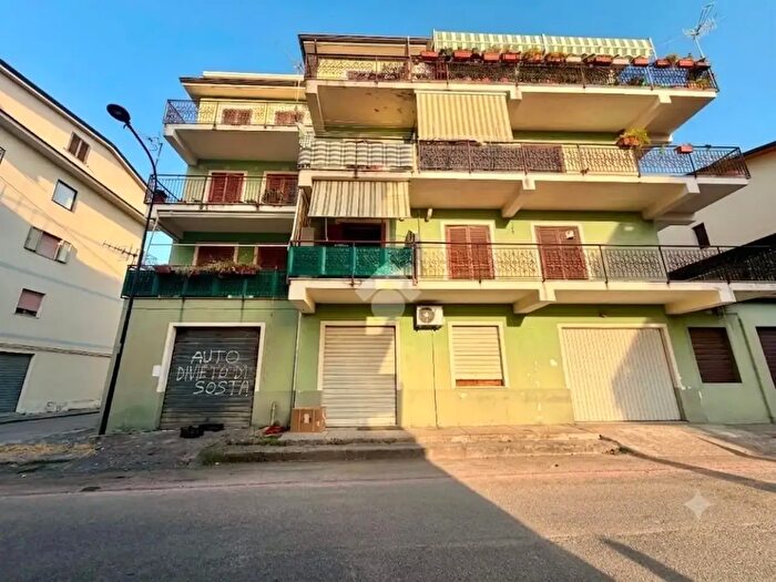 Appartamento trilocale in vendita in Via Esopo, Santa Maria Del Cedro