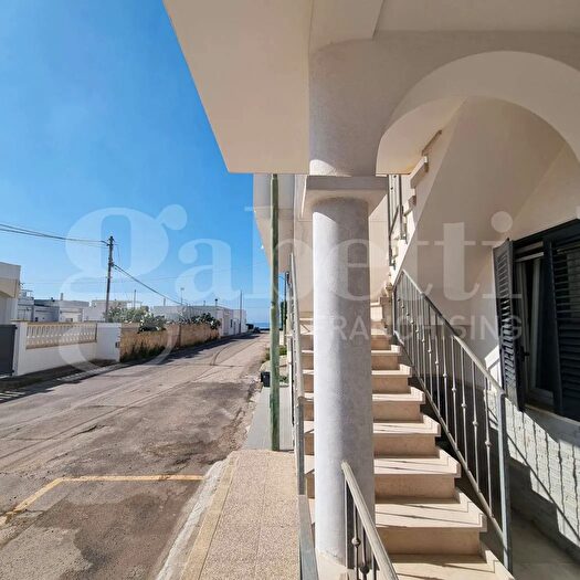 Appartamento quadrilocale in vendita in Torre San Giovanni, Ugento