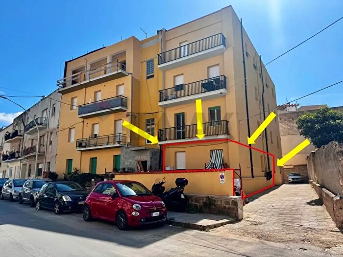 Appartamento quadrilocale in vendita in Via Carrabuffas, Alghero