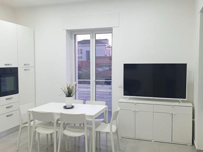 Appartamento trilocale in affitto in Corso Elea, Marina, Ascea