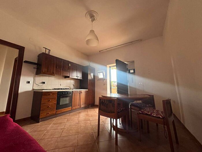 Appartamento monolocale in affitto in Via Gaetano Salvatore, Chiaiano, Napoli