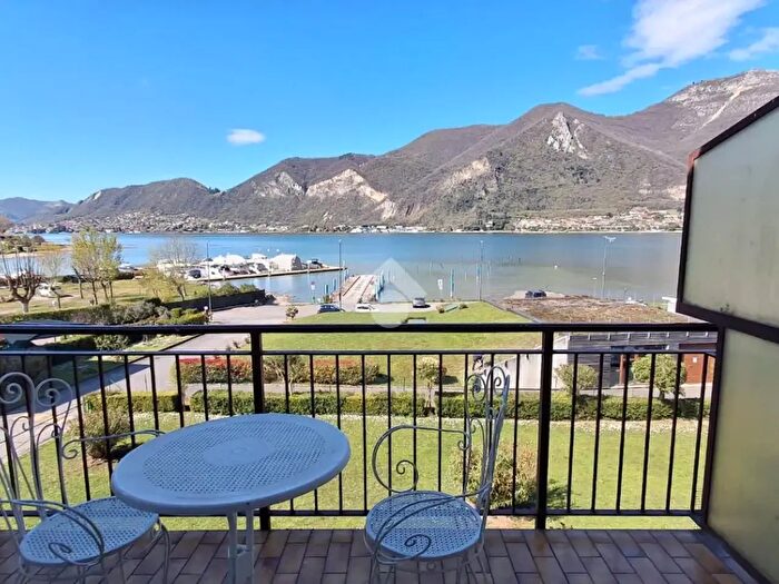 Appartamento bilocale in affitto in Passaggio degli Orti, Iseo