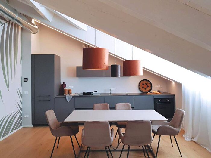 Casa trilocale in affitto in Via Ermete Novelli, Stazione, Bergamo