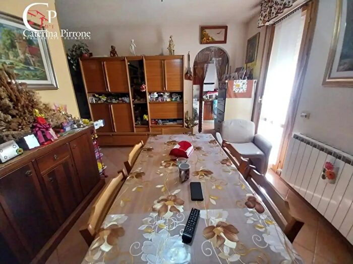 Appartamento con 5 locali in vendita in Località Contea, Rufina