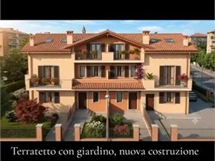 Appartamento con 5 locali in vendita in Colle Di Val D'Elsa