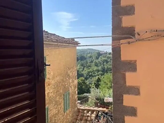 Appartamento quadrilocale in vendita in Castelnuovo Berardenga