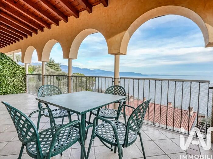Appartamento trilocale in vendita in Via Panoramica, Gardone Riviera