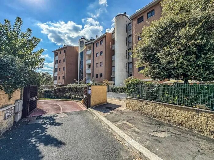 Appartamento bilocale in vendita in Via Giovanni Ponti, Roma
