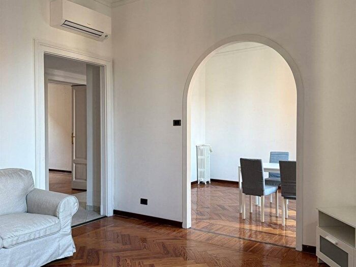 Appartamento trilocale in affitto in Via Fra galgario, Gambara, Milano
