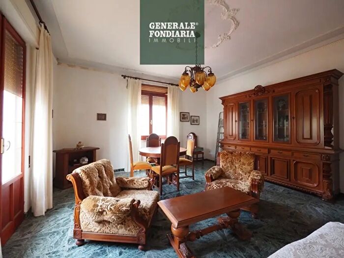 Appartamento con 5 locali in vendita in Bolano