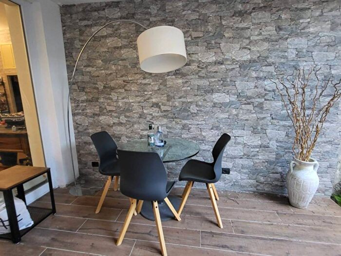 Appartamento trilocale in affitto in Via Trasimeno, Quartiere Adriano, Milano