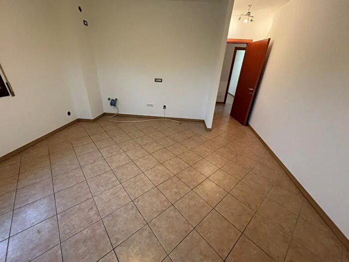 Appartamento trilocale in affitto in Piazza Madre Teresa di Calcutta, Rubano