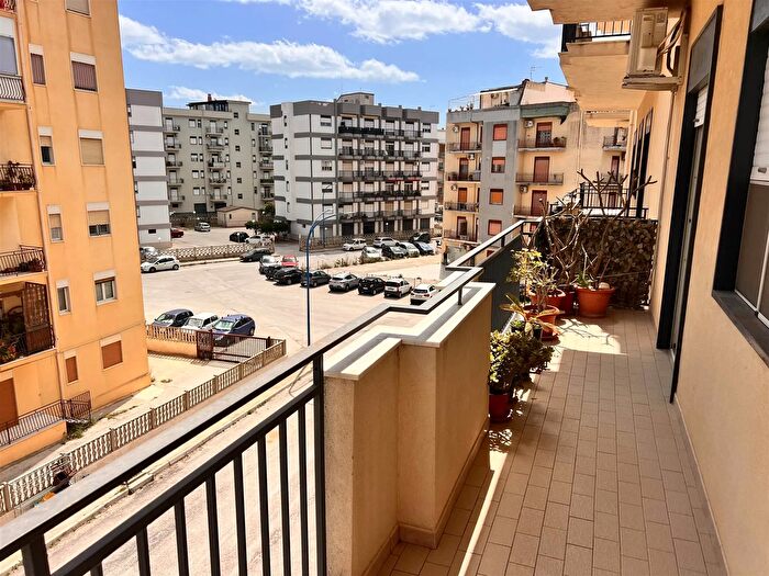 Appartamento con 5 locali in vendita in Via Anna Frank, Sciacca
