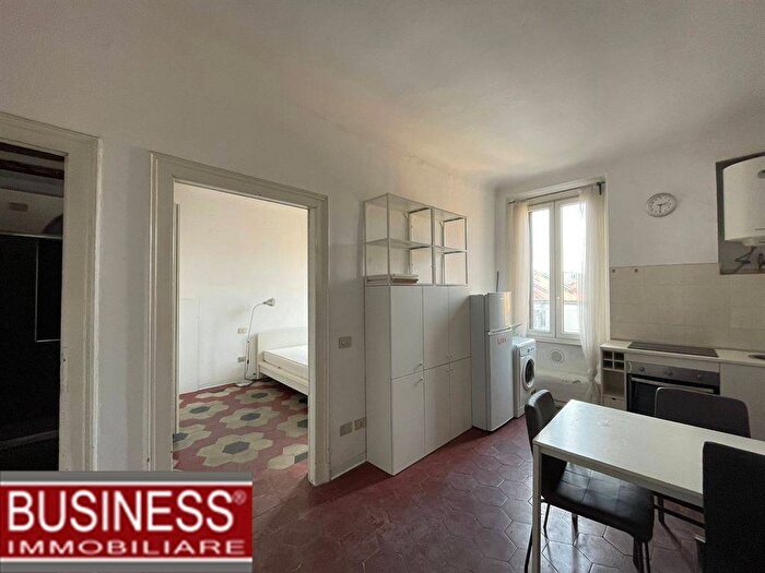 Appartamento bilocale in affitto in Via Spartaco, Montenero, Milano
