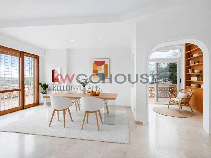 Casa con 6 locali in affitto in Via Roberto Alessandri, Colli Portuensi Casaletto, Roma