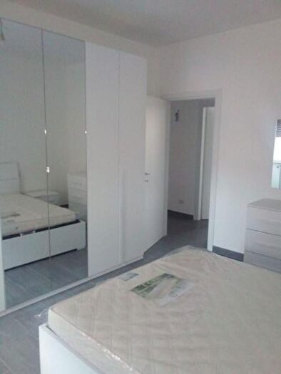 Appartamento trilocale in affitto in Milano