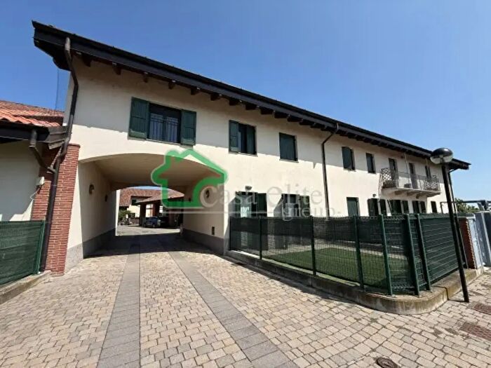 Appartamento quadrilocale in vendita in Cascina San Tomaso, Villanova Del Sillaro