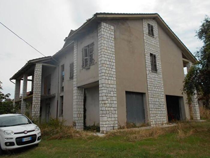 Casa con 6 locali in vendita in Via Valle delle Lame, San Paolo Di Jesi