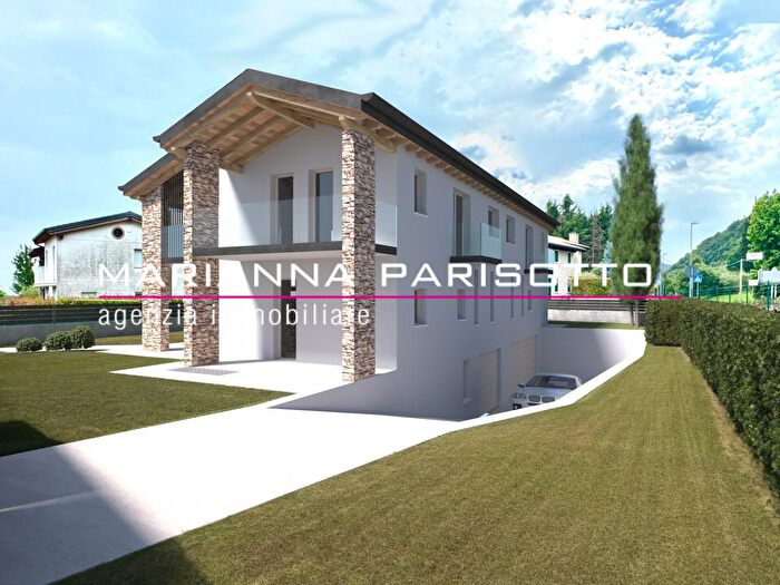 Casa con 5 locali in vendita in Viale Asiago, Bassano Del Grappa