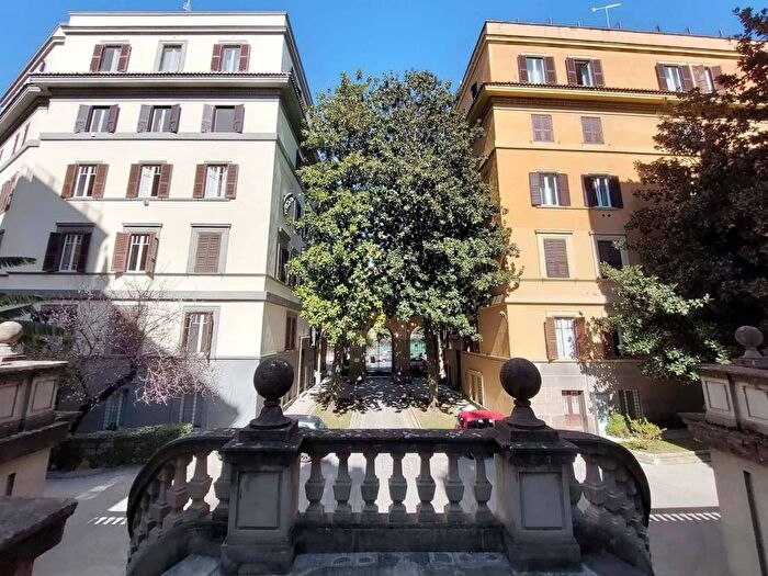 Appartamento trilocale in affitto in Viale Bruno Buozzi, Parioli, Roma