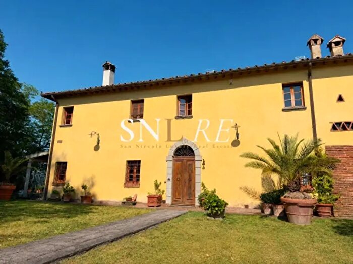 Casa con 6 locali in vendita in Via Paesante, San Miniato