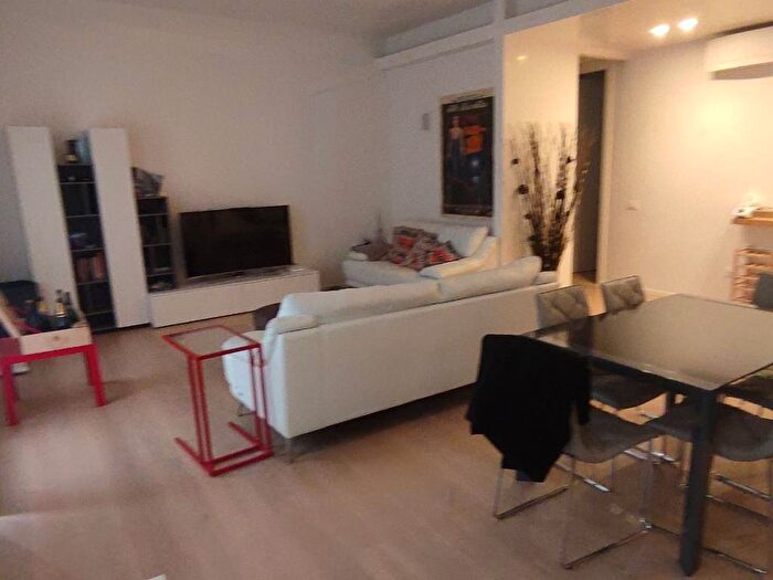 Appartamento trilocale in affitto in Piazza Camillo Benso di Cavour, Piazze Duomo, Padova