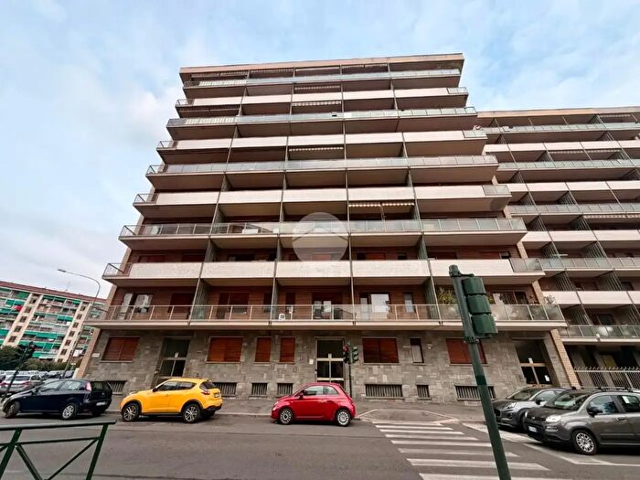 Appartamento bilocale in vendita in Corso Lombardia, Torino