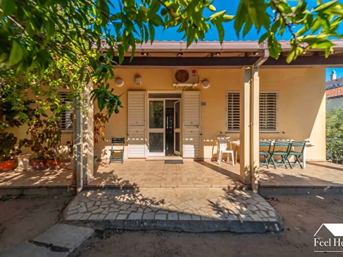 Casa quadrilocale in vendita in Via Sa Cuba, Olbia