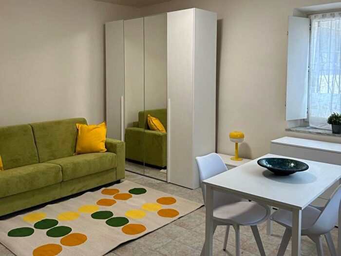 Appartamento monolocale in affitto in Via Cristoforo Colombo, Centro Storico, Moncalieri