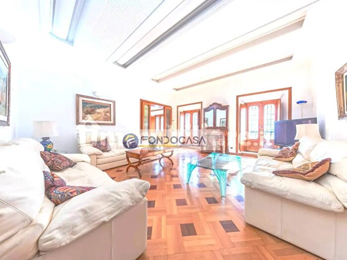 Appartamento con 5 locali in vendita in Via Sebastiano Caboto, Milano