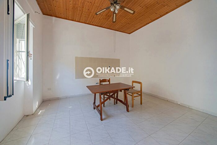Casa con 7 locali in vendita in Via della Colonna, Cagliari