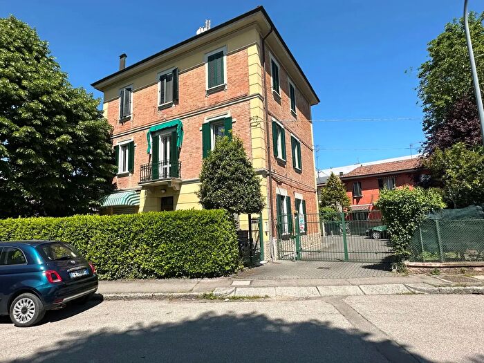 Appartamento bilocale in vendita in Via Bertalia, Bologna