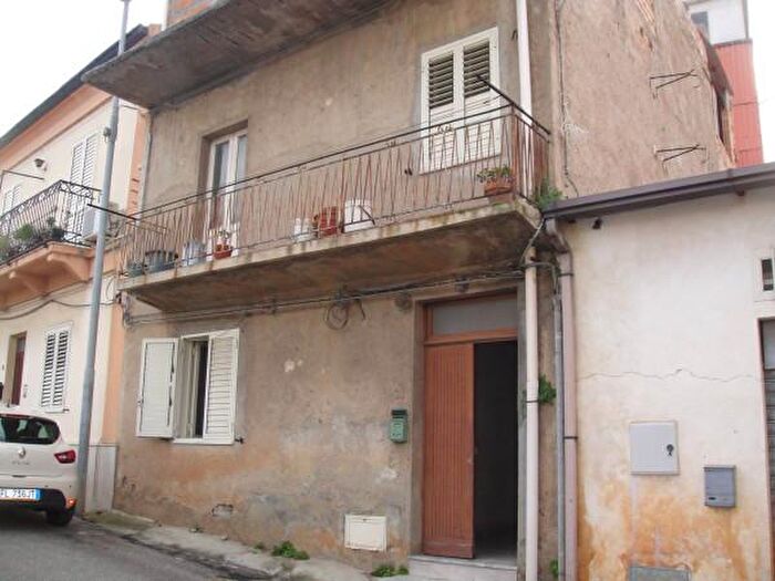 Appartamento con 6 locali in vendita in Via Casa Savoia, Reggio Calabria