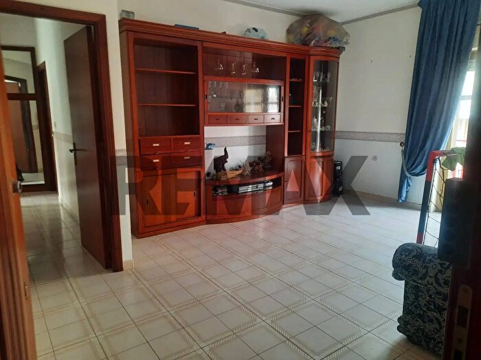 Appartamento quadrilocale in vendita in Aci Catena