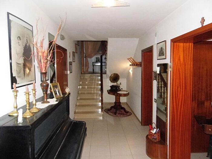 Casa quadrilocale in vendita in Alfonsine